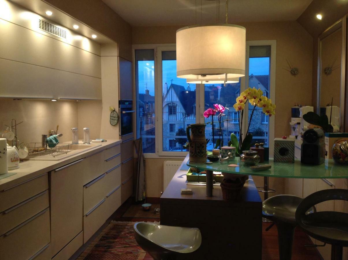 Appartement Terrasse Face Mer วิลเลอร์วิลล์ ภายนอก รูปภาพ