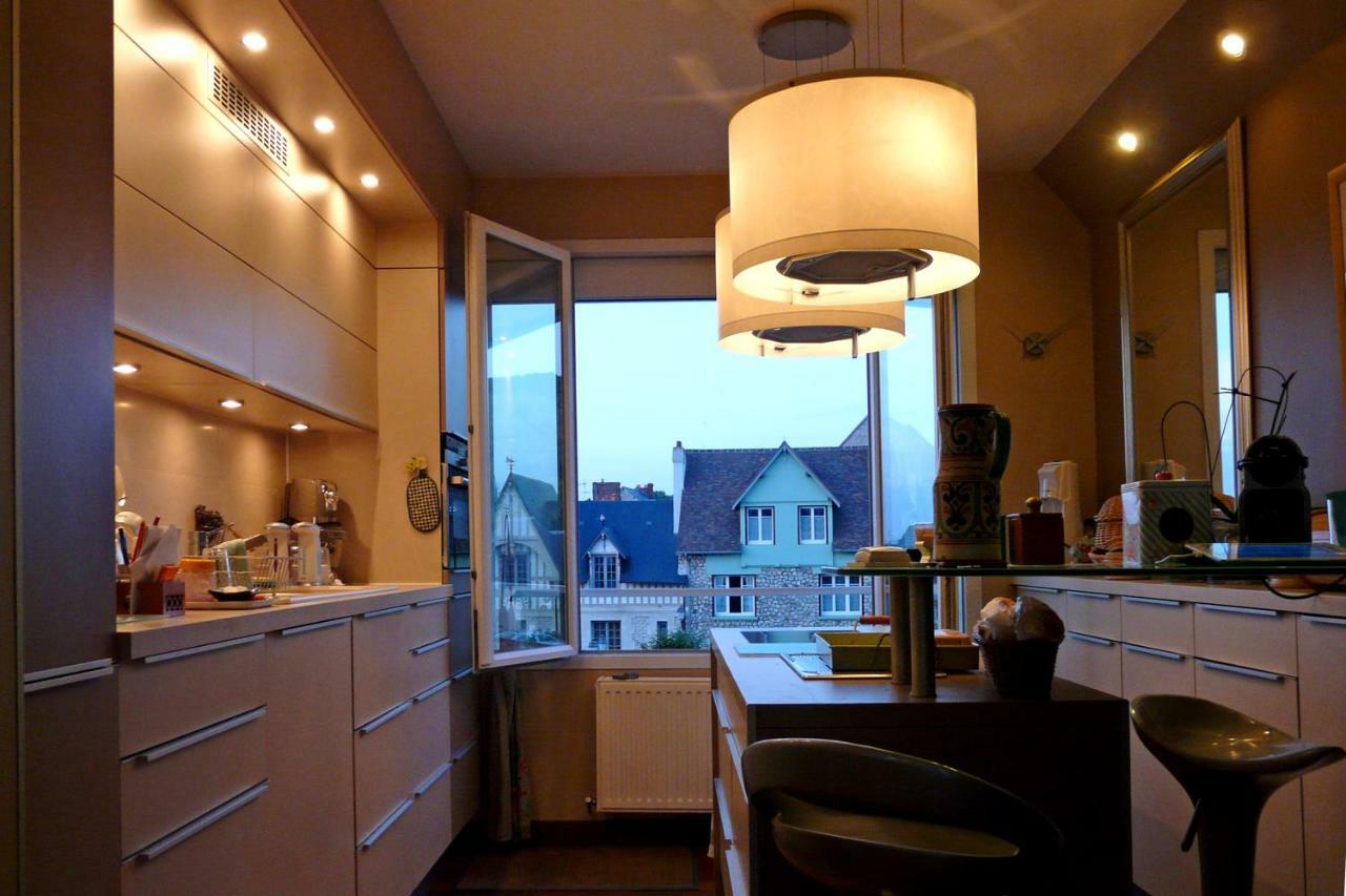 Appartement Terrasse Face Mer วิลเลอร์วิลล์ ภายนอก รูปภาพ
