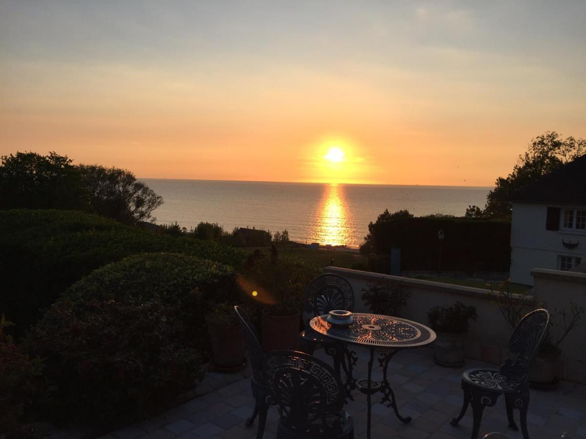 Appartement Terrasse Face Mer วิลเลอร์วิลล์ ภายนอก รูปภาพ